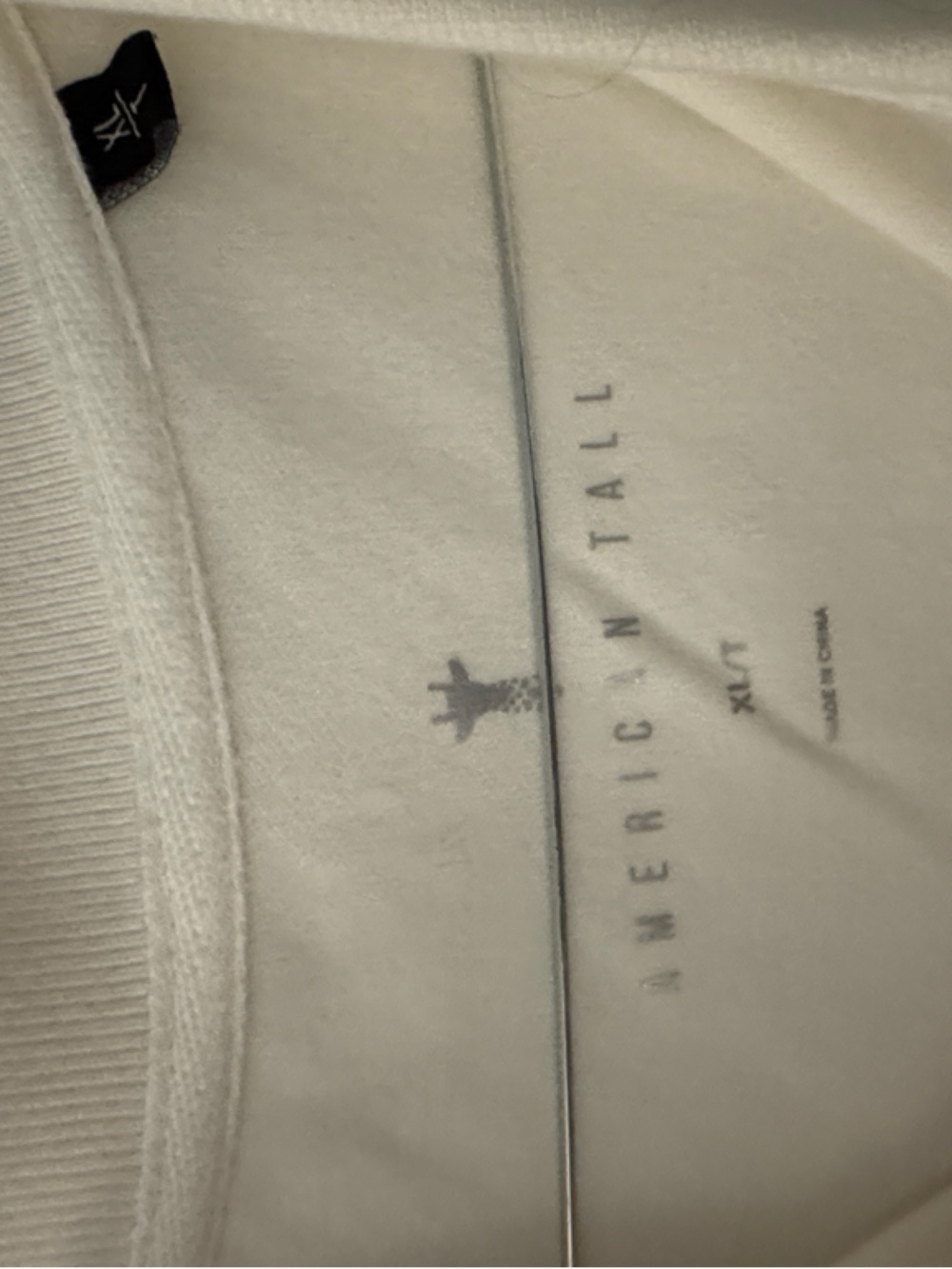 Men’s Short-Sleeve Polo in White - Picture 2 of 3